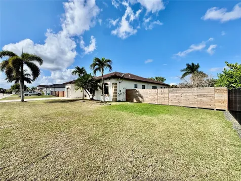 20449 SW 328th Street Homestead FL 33030