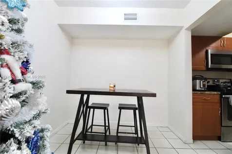 556 NW 114th Avenue Sweetwater FL 33172