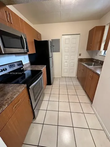 556 NW 114th Avenue Sweetwater FL 33172