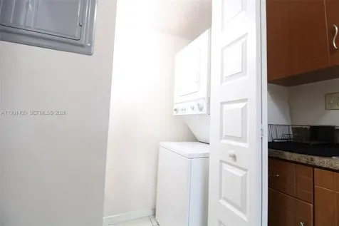 556 NW 114th Avenue Sweetwater FL 33172