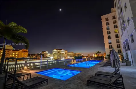 10 Aragon Avenue Coral Gables FL 33134