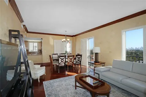 10 Aragon Avenue Coral Gables FL 33134