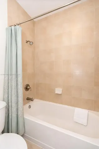 10013 NW 89th Terrace Doral FL 33178