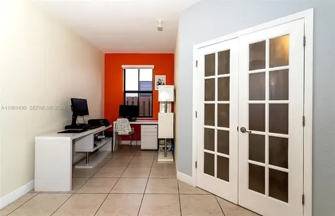 10013 NW 89th Terrace Doral FL 33178