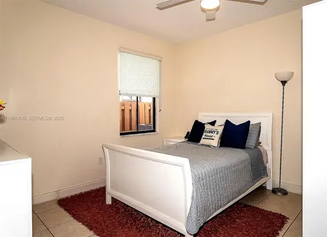 10013 NW 89th Terrace Doral FL 33178