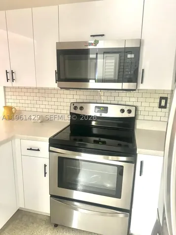755 SW 6th Street Miami FL 33130