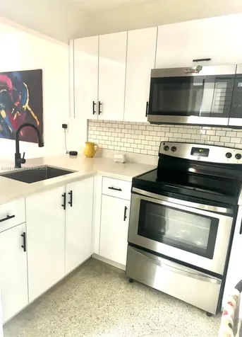 755 SW 6th Street Miami FL 33130