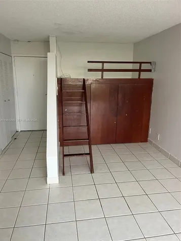 17021 N Bay Road Sunny Isles Beach FL 33160