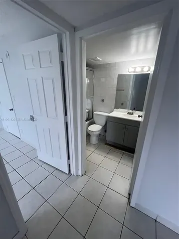 17021 N Bay Road Sunny Isles Beach FL 33160