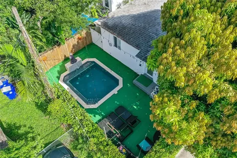 7 NE 50th Street Miami FL 33137