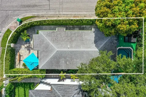 7 NE 50th Street Miami FL 33137