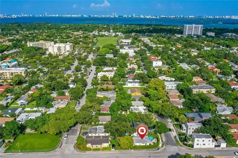 7 NE 50th Street Miami FL 33137