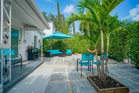 7 NE 50th Street Miami FL 33137