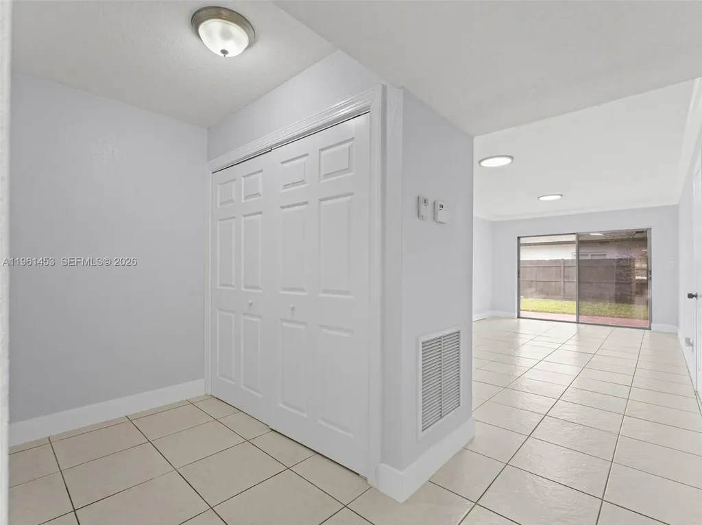 2406 SW 54th Street Fort Lauderdale FL 33312