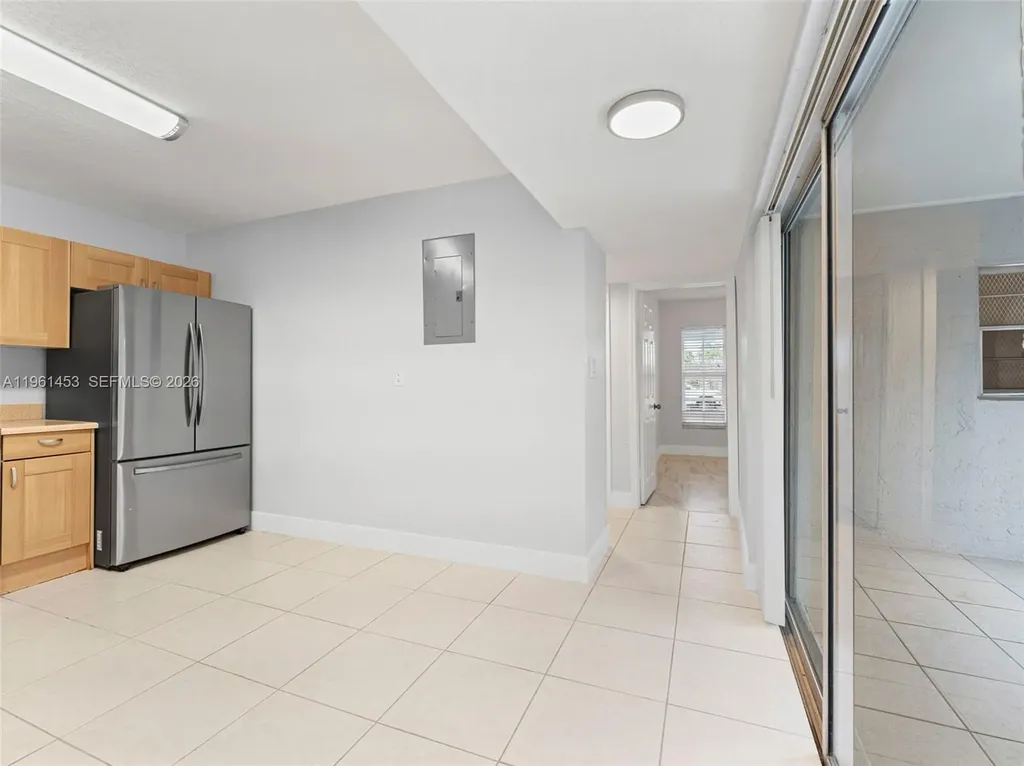 2406 SW 54th Street Fort Lauderdale FL 33312