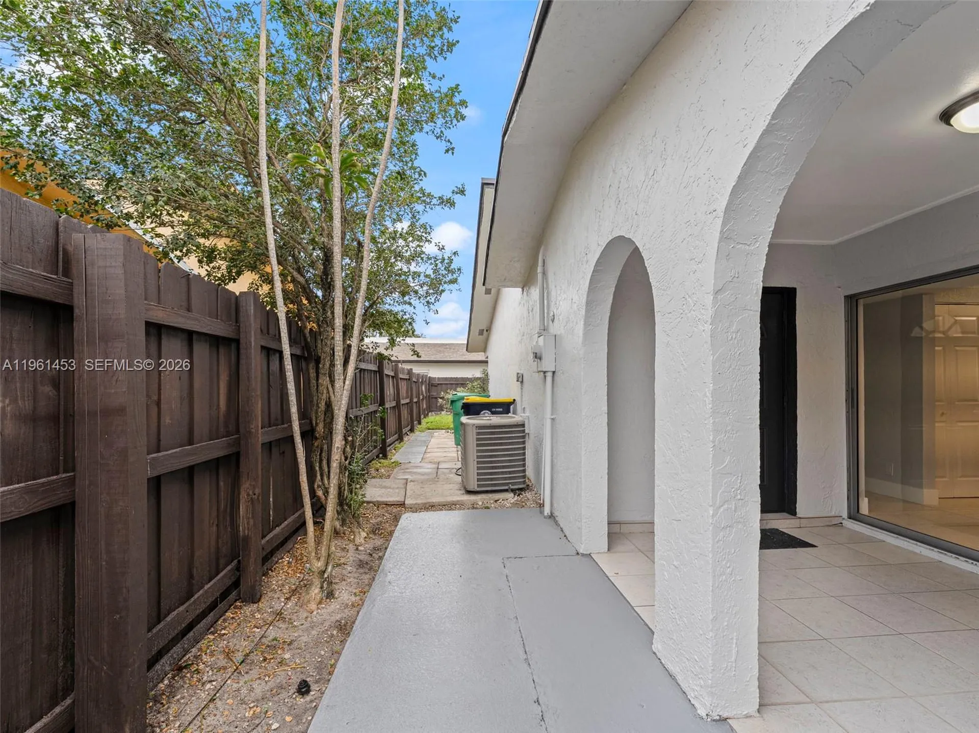 2406 SW 54th Street Fort Lauderdale FL 33312