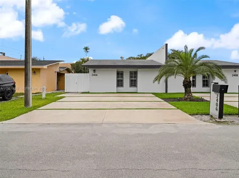 2406 SW 54th Street Dania Beach FL 33312