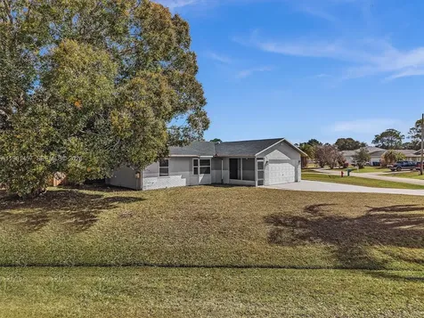 1819 SE Joy Haven Street Port St. Lucie FL 34983