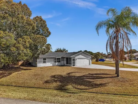 1819 SE Joy Haven Street Port St. Lucie FL 34983