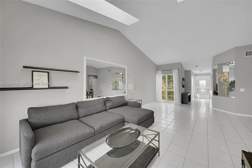 17317 Boca Club Boulevard Boca Raton FL 33487