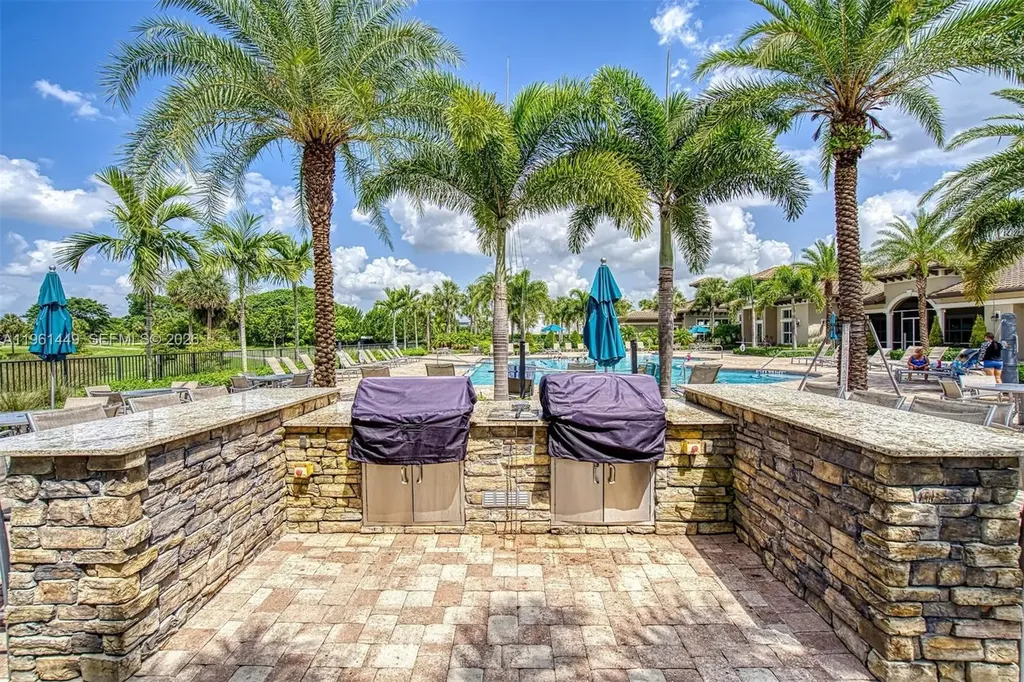 5060 Eucalyptus Drive Hollywood FL 33021