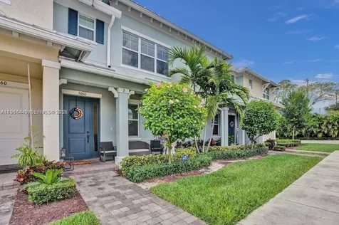 5060 Eucalyptus Drive Hollywood FL 33021
