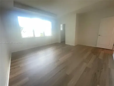 5060 Eucalyptus Drive Hollywood FL 33021