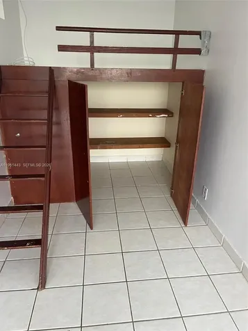 17021 N Bay Road Sunny Isles Beach FL 33160