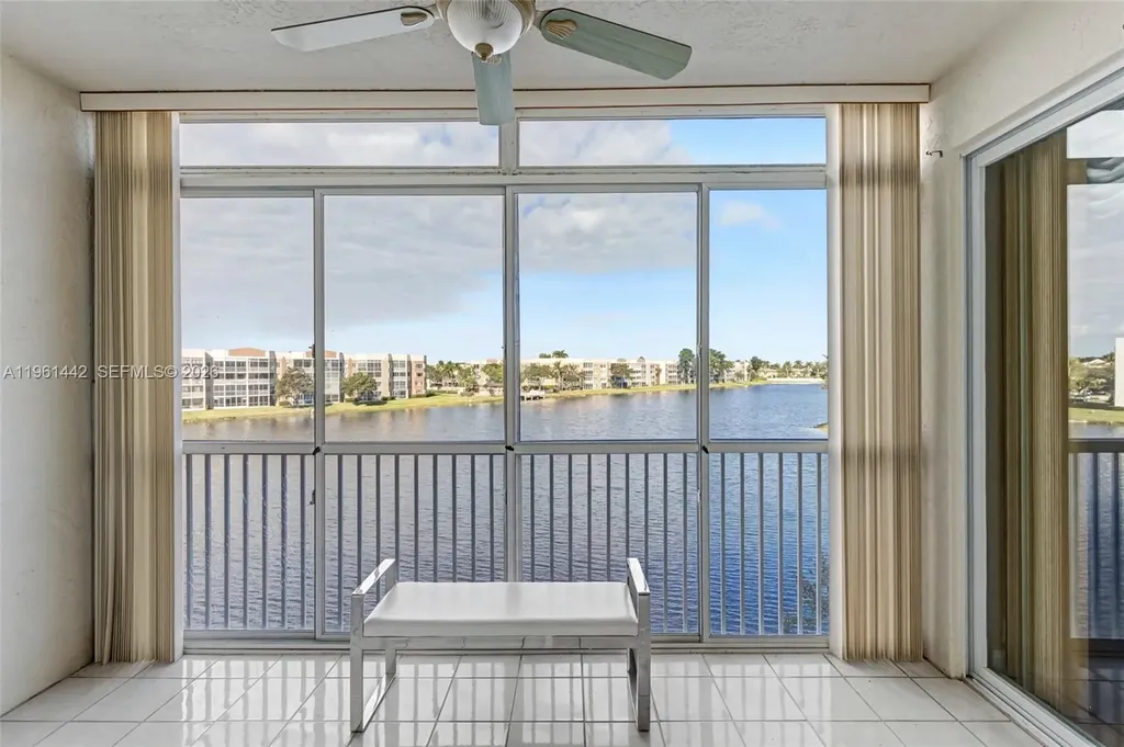 7727 Southampton Terrace Tamarac FL 33321