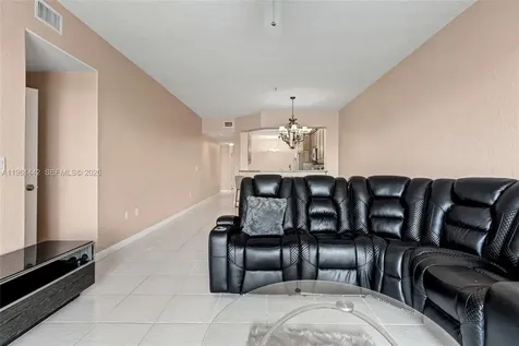 7727 Southampton Terrace Tamarac FL 33321