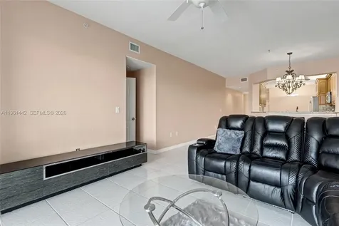 7727 Southampton Terrace Tamarac FL 33321