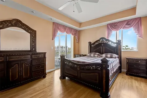 7727 Southampton Terrace Tamarac FL 33321