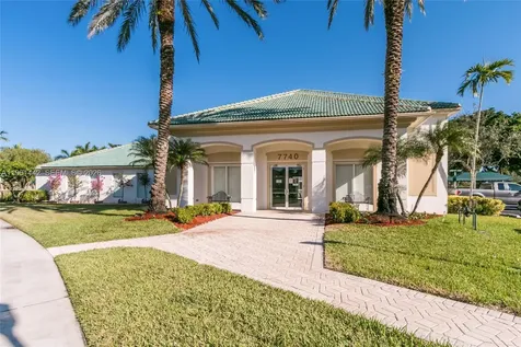 7727 Southampton Terrace Tamarac FL 33321