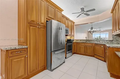 7727 Southampton Terrace Tamarac FL 33321