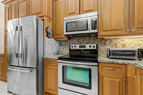 7727 Southampton Terrace Tamarac FL 33321
