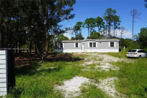 881 Woodland Boulevard Clewiston FL 33440