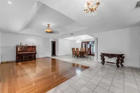 5961 SW 56th Terrace South Miami FL 33143