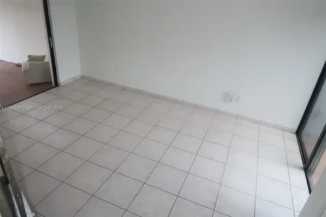 2500 SW 122nd Court Miami FL 33175