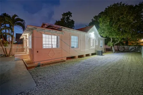 473 NE 61st Street Miami FL 33137