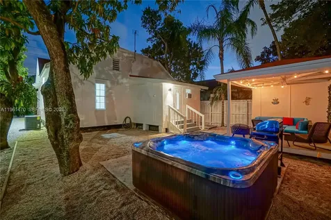 473 NE 61st Street Miami FL 33137