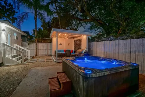 473 NE 61st Street Miami FL 33137