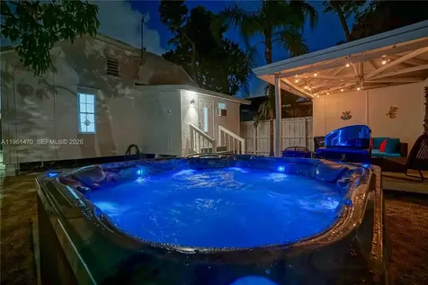 473 NE 61st Street Miami FL 33137