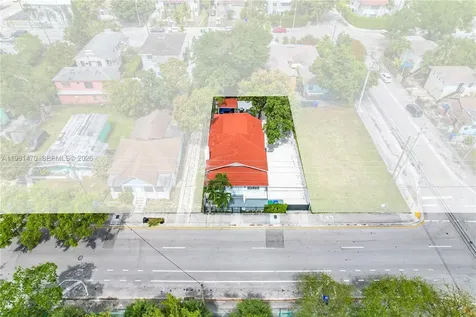 473 NE 61st Street Miami FL 33137