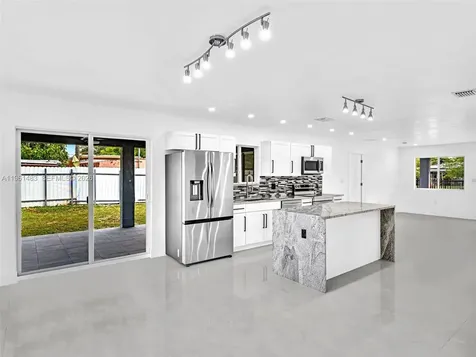 1140 NE 139th Street North Miami FL 33161