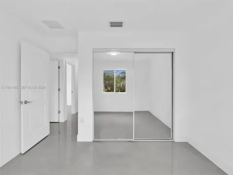 1140 NE 139th Street North Miami FL 33161