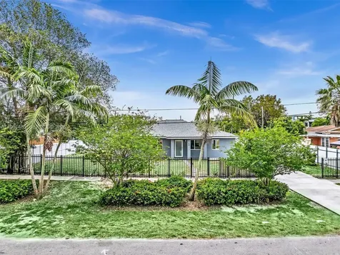 1140 NE 139th Street North Miami FL 33161