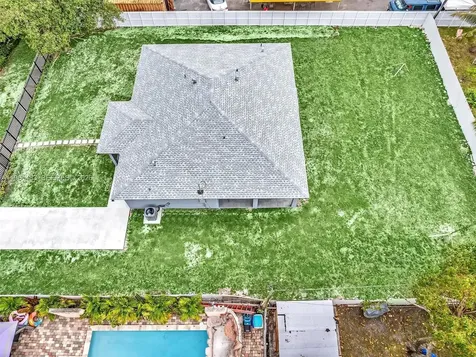 1140 NE 139th Street North Miami FL 33161