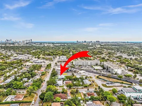 1140 NE 139th Street North Miami FL 33161