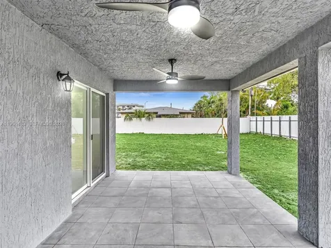 1140 NE 139th Street North Miami FL 33161