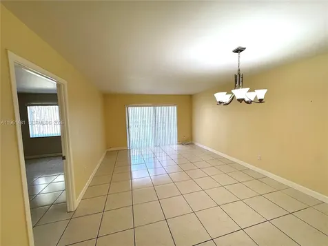 8101 Camino Real Miami FL 33143